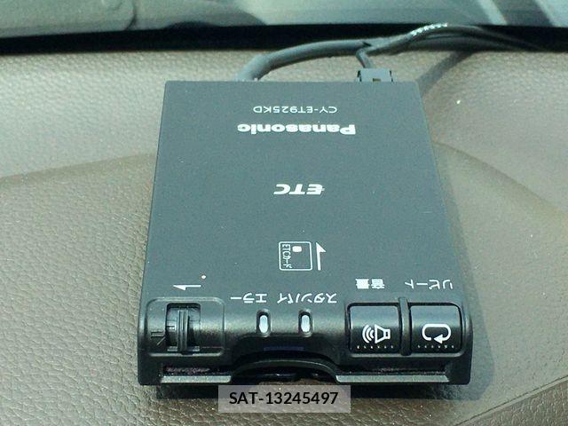 Honda N BOX 2022-06 8074818-26