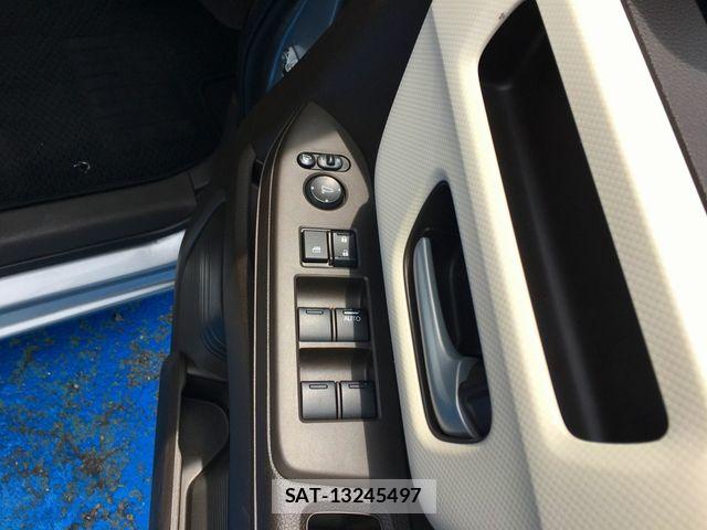 Honda N BOX 2022-06 8074818-27