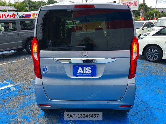 Honda N BOX 2022-06 8074818-4