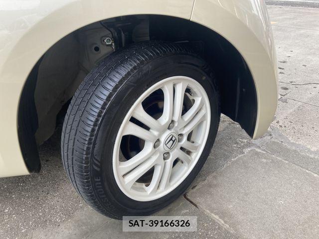 Honda N BOX 2016-12 8074811-27