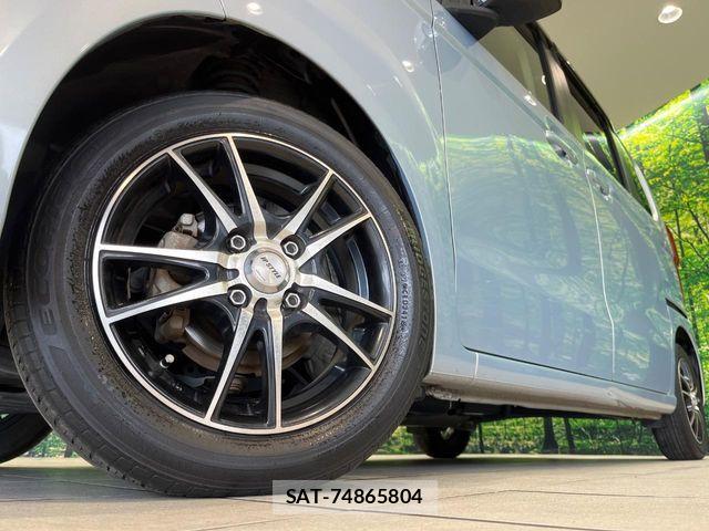 Honda N BOX 2018-09 8074817-12