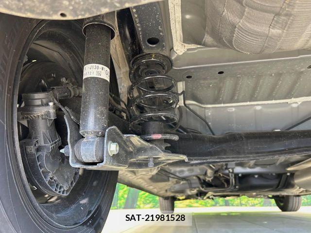 Honda N BOX 2025-08 8074784-19