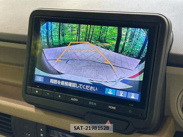 Honda N BOX 2025-08 8074784-3