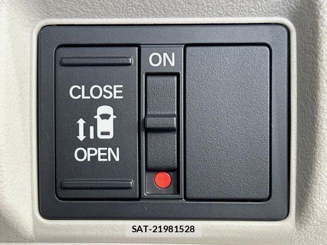 Honda N BOX 2025-08 8074784-4
