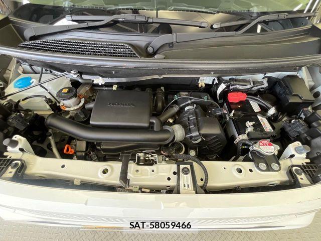Honda N BOX 2025-02 8074792-18