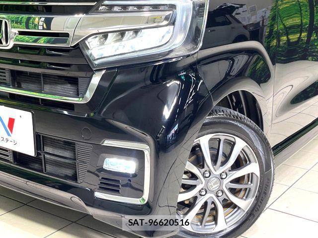Honda N BOX 2021-04 8074793-12