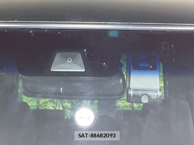 Honda N BOX 2019-08 8074801-4