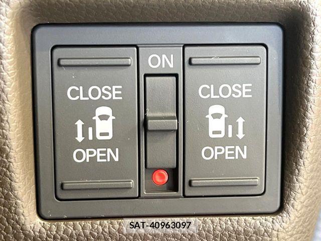 Honda N BOX 2023-03 8074803-5