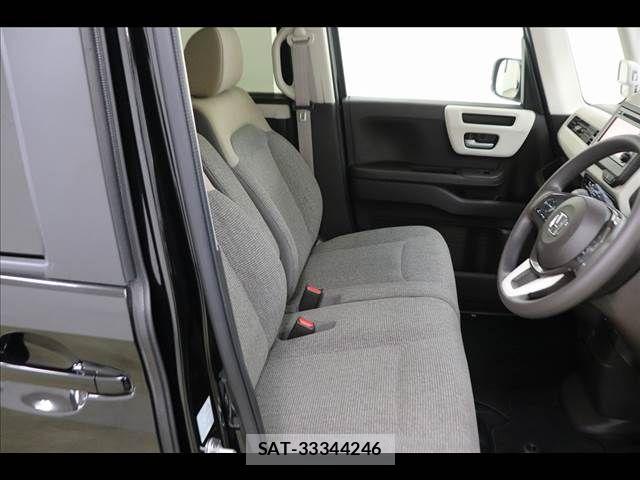 Honda N BOX 2023-03 8074804-10