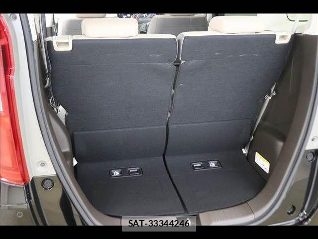 Honda N BOX 2023-03 8074804-13