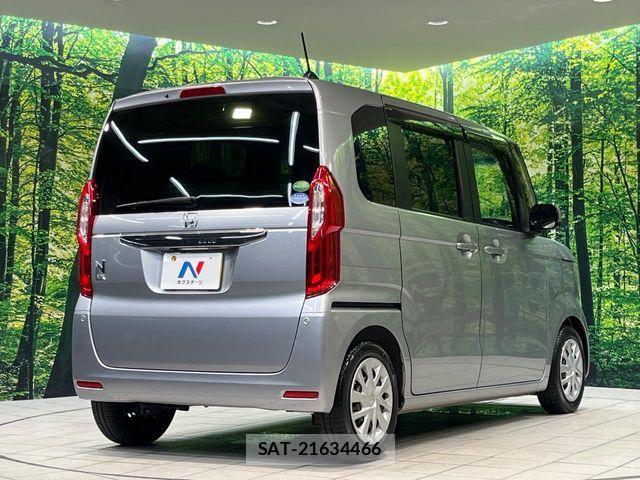 Honda N BOX 2018-09 8074807-16