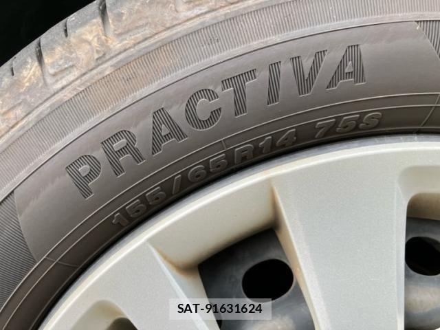 Honda N BOX 2019-03 8074840-3