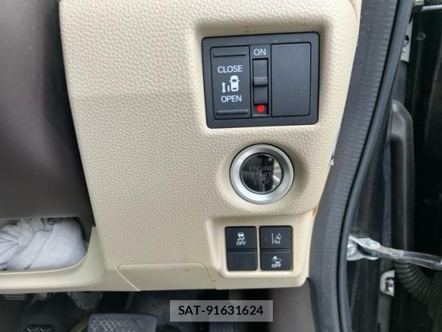 Honda N BOX 2019-03 8074840-8