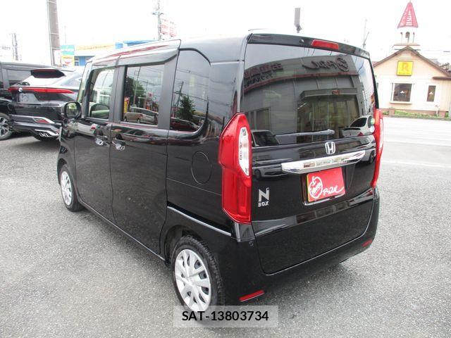 Honda N BOX 2019-08 8074834-4