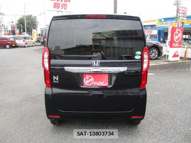 Honda N BOX 2019-08 8074834-6