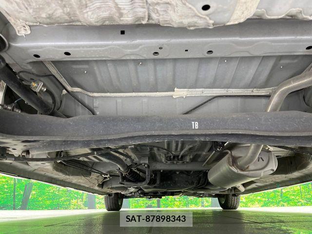 Honda N BOX 2021-08 8074789-18