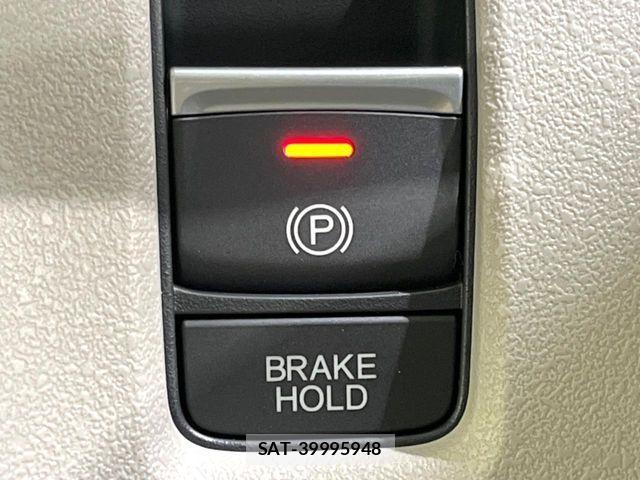 Honda N BOX 2026-06 8074768-6