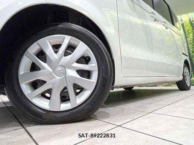 Honda N BOX 2024-10 8074763-12