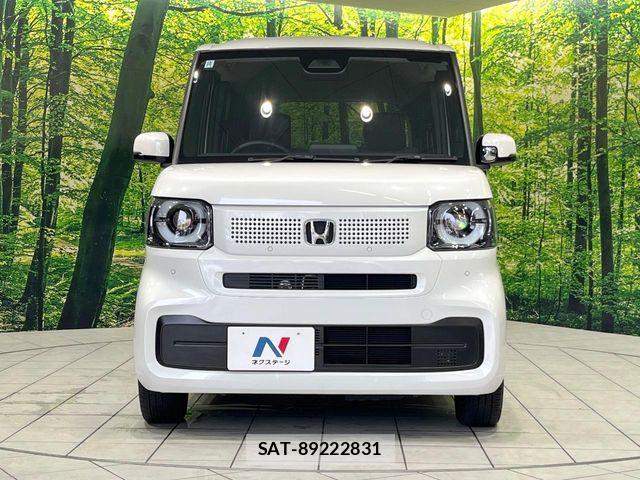 Honda N BOX 2024-10 8074763-13