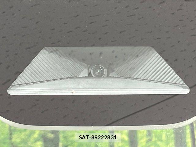 Honda N BOX 2024-10 8074763-2