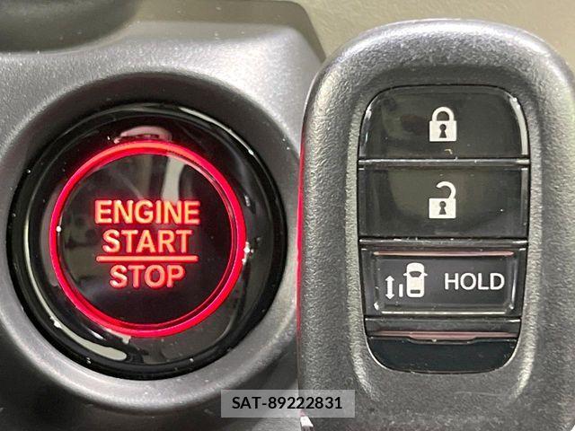 Honda N BOX 2024-10 8074763-4