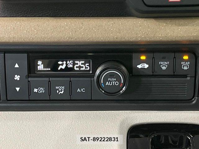 Honda N BOX 2024-10 8074763-5