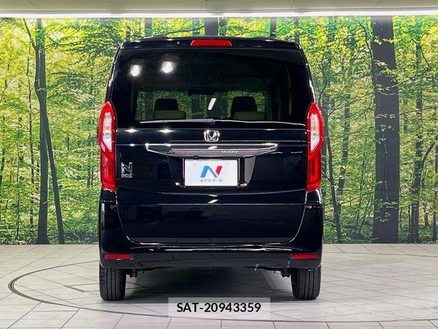 Honda N BOX 2022-01 8074802-14