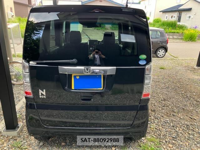 Honda N BOX 2014-04 8100705-5