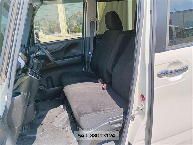 Honda N BOX 2016-05 8100685-11