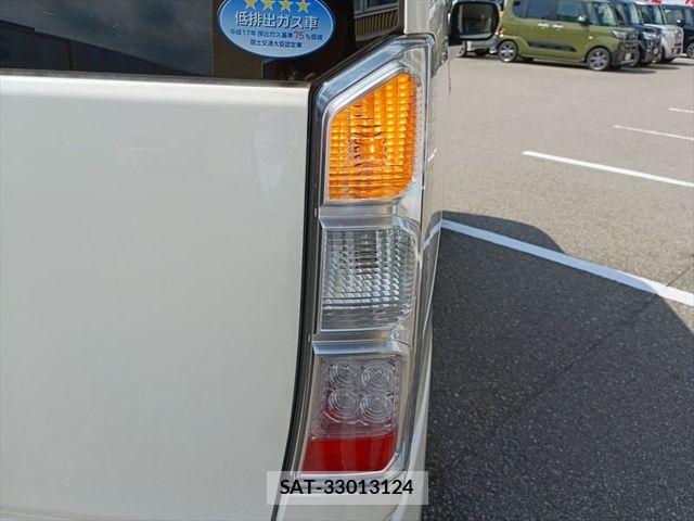Honda N BOX 2016-05 8100685-5