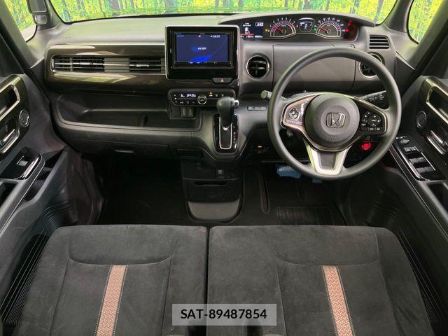 Honda N BOX 2018-08 8100666-1