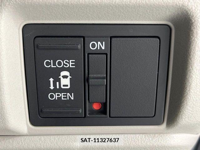 Honda N BOX 2024-11 8100649-4