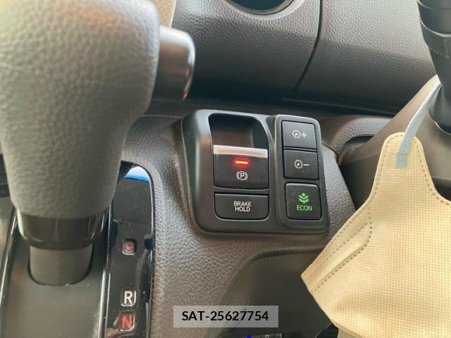 Honda N BOX 2022-02 8100663-13