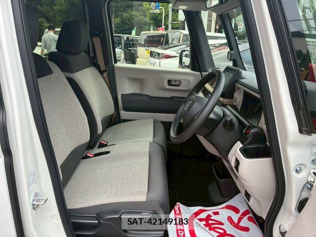 Honda N BOX 2025-08 8100637-3