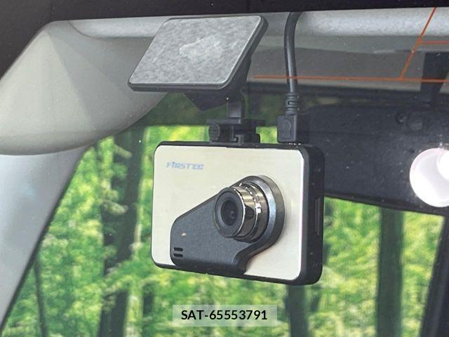 Honda N BOX 2021-08 8100657-6