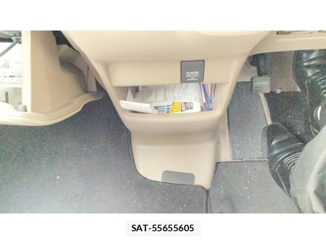 Honda N BOX 2014-03 8100688-17