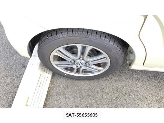 Honda N BOX 2014-03 8100688-3