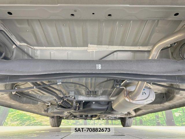 Honda N BOX 2021-11 8100682-18