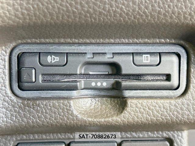 Honda N BOX 2021-11 8100682-6