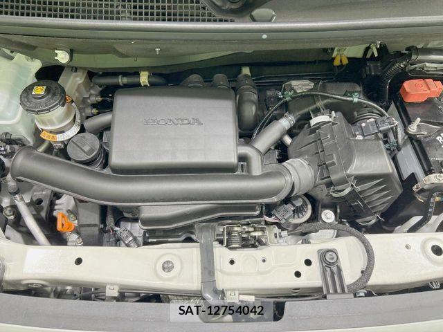 Honda N BOX 2022-03 8100653-17