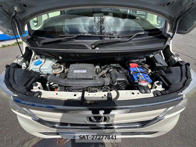 Honda N BOX 2018-02 8100659-18