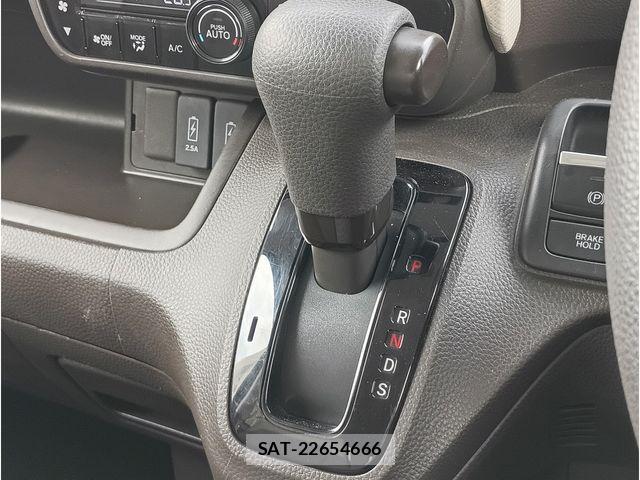 Honda N BOX 2022-06 8100680-13
