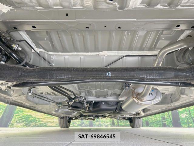 Honda N BOX 2026-06 8100647-18