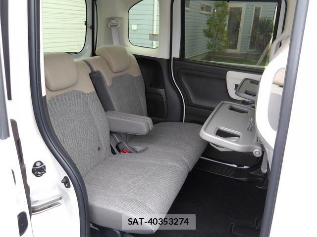 Honda N BOX 2023-10 8100651-19