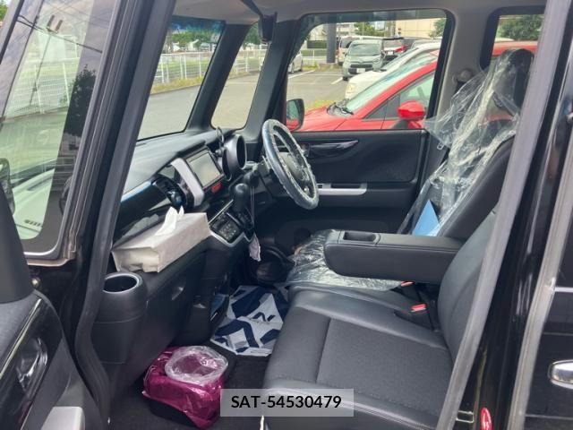 Honda N BOX 2017-01 8100683-28