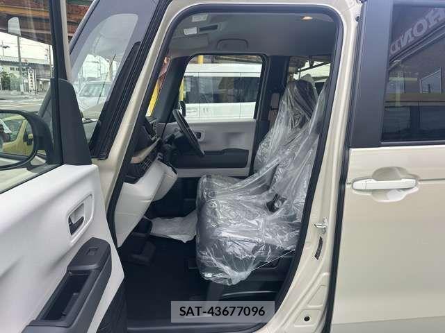 Honda N BOX 2026-05 8100635-2