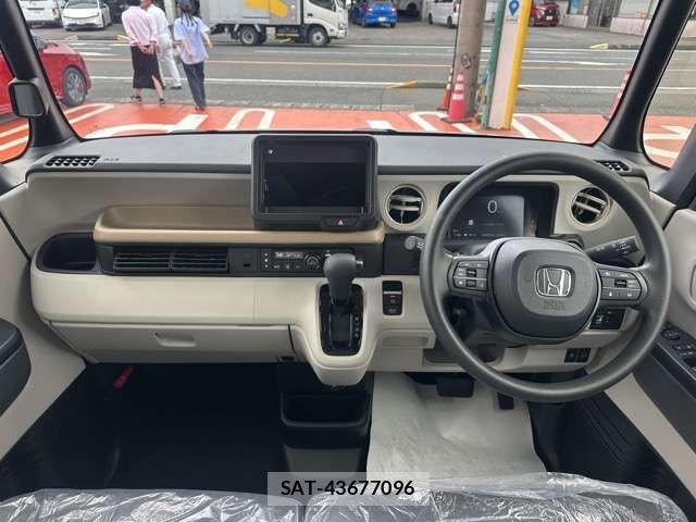 Honda N BOX 2026-05 8100635-4