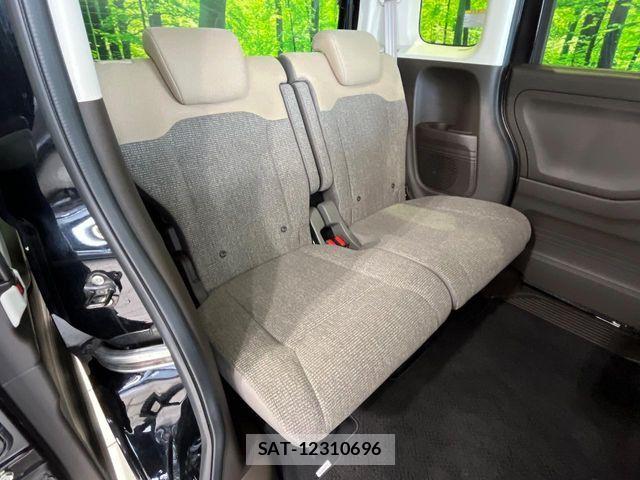 Honda N BOX 2023-06 8100646-8