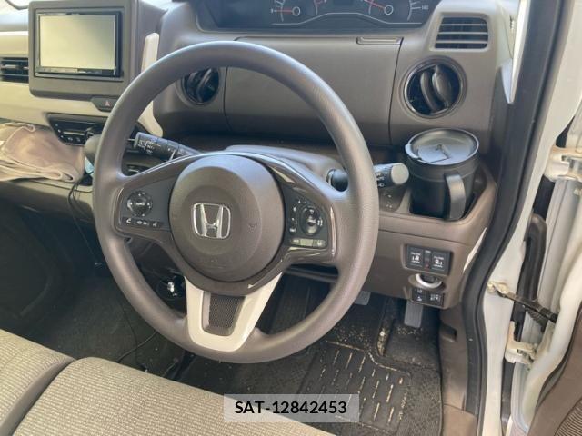 Honda N BOX 2022-08 8100673-14