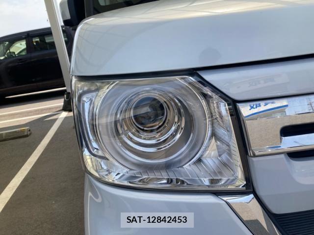 Honda N BOX 2022-08 8100673-3